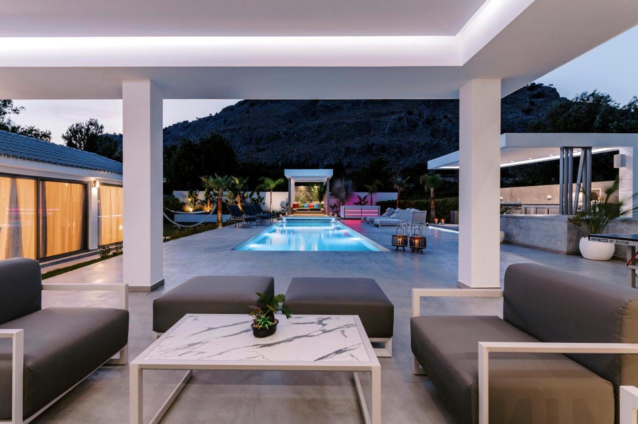 M Mansion Villa Pefki Екстериор снимка
