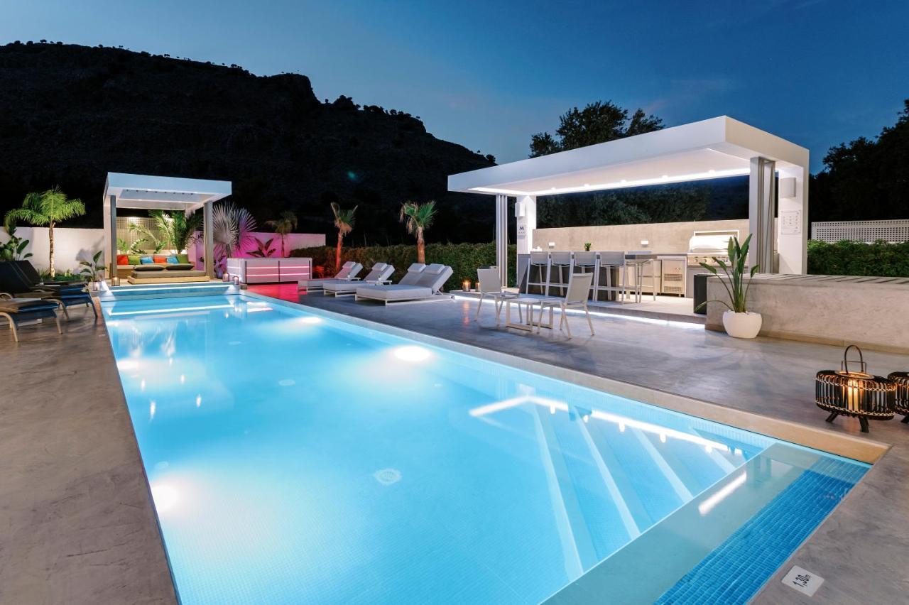 M Mansion Villa Pefki Екстериор снимка